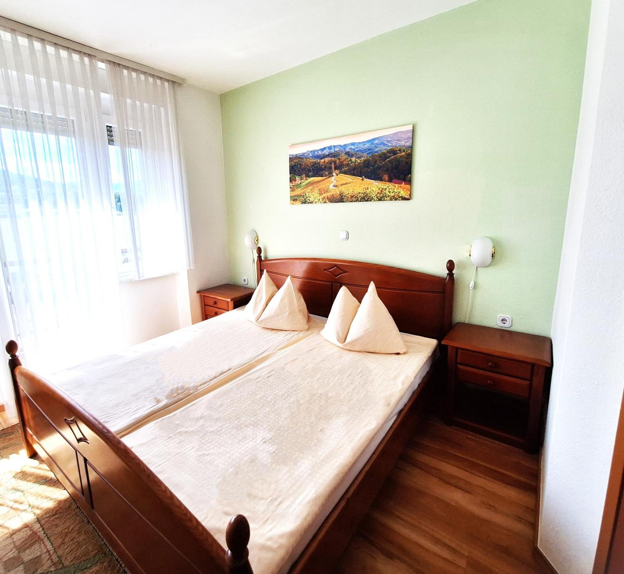 Penzion Gostisce Lesjak Orehova vas Exterior photo